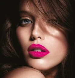 Maybelline Color Sensational - 553 Glamorous Red - Rood - Lippenstift -Lip Make Up Winkel 1144x1200