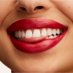 MAC Lustre Lipstick - Cockney - 3 G - Lippenstift -Lip Make Up Winkel 1195x1200 10