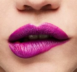 MAC Cosmetics Matte Lipstick Heroine 3 Gr -Lip Make Up Winkel 1200x1125 6