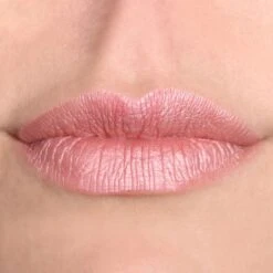 Blèzi® Lip Fix 03 Pure Nude - Lipstick - Lippenstift Langhoudend - Nude Licht Roze -Lip Make Up Winkel 1200x1200 310
