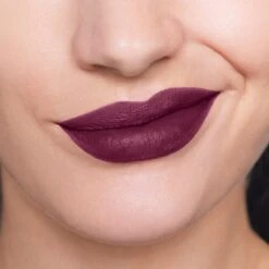 Maybelline Superstay Matte Ink Lippenstift - 40 Believer -Lip Make Up Winkel 1200x1200 336