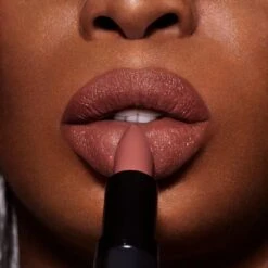 Rimmel London Lasting Finish Lippenstift - 710 Get Dirty -Lip Make Up Winkel 1200x1200 463