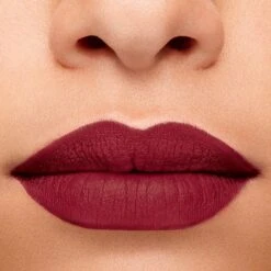 Bourjois Rouge Velvet Ink Lippenstift - 010 Re(d) Belle -Lip Make Up Winkel 1200x1200 545