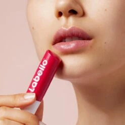 Labello Cherry Shine - Lippenbalsem -Lip Make Up Winkel 1200x1200 778