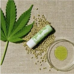 Labello Vegan Naturally Hennepzaadolie Lippenbalsem -Lip Make Up Winkel 1200x1200 783