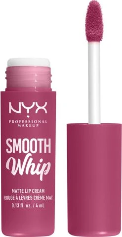 NYX Professional Makeup - Smooth Whip Matte Lip Cream Onesie Funsie - Vloeibare Lippenstift - 4ML 14 NYX Professional Makeup - Smooth Whip Matte Lip Cream Onesie Funsie - Vloeibare Lippenstift - 4ML -Lip Make Up Winkel 621x1200 3