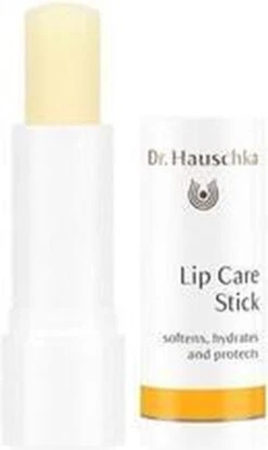 Dr. Hauschka Lip Care Stick 4.9g -Lip Make Up Winkel 715x1200 1