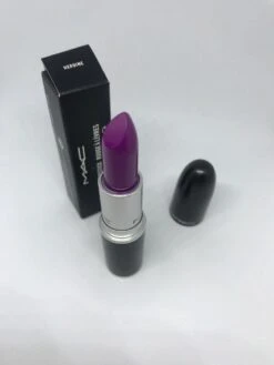 MAC Cosmetics Matte Lipstick Heroine 3 Gr -Lip Make Up Winkel 900x1200 3